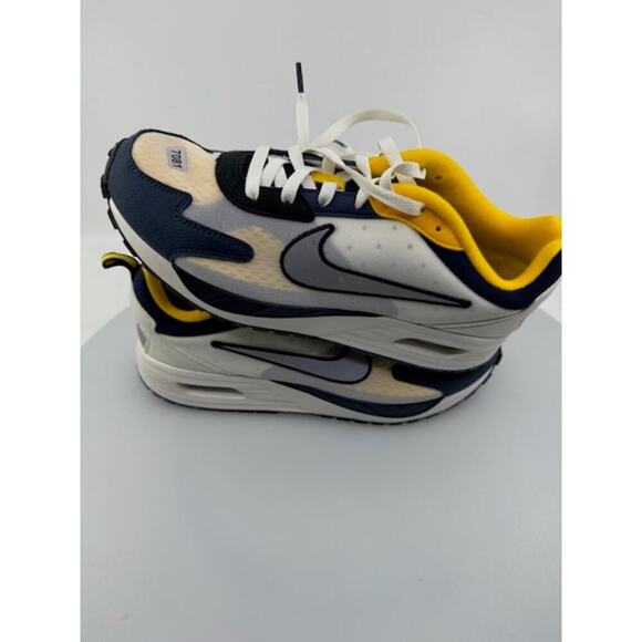NEW Nike Michigan Wolverines 2024 Air Max Solo Shoes FZ4835-001 Mens Size 9.5 - Picture 10 of 12